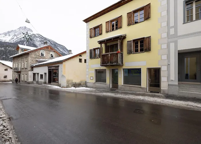 Apartment Chasa Stradun 203 *